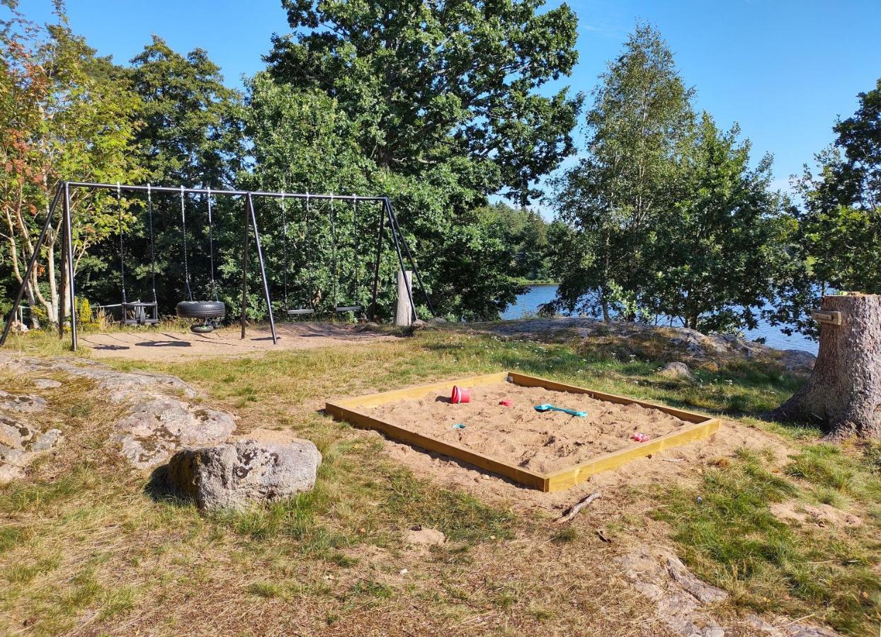 Varhaga Vandrarhem Sjuntorp Exteriér fotografie