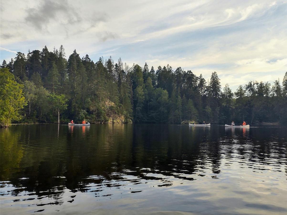 Varhaga Vandrarhem Sjuntorp Exteriér fotografie