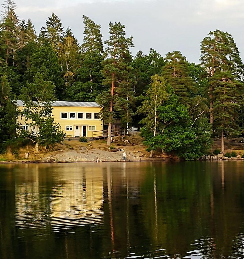 Varhaga Vandrarhem Sjuntorp Exteriér fotografie